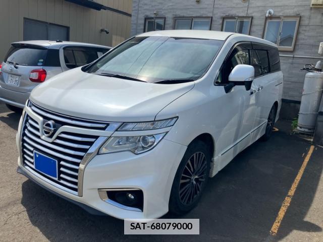 Nissan ELGRAND 2017-02 7868513-1