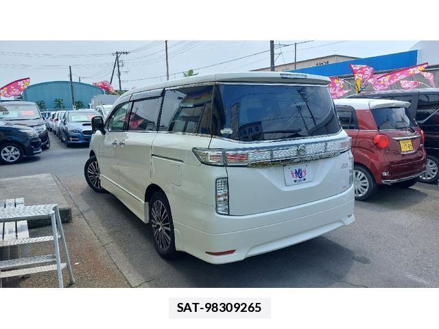 Nissan ELGRAND 2016-01 7869345-1