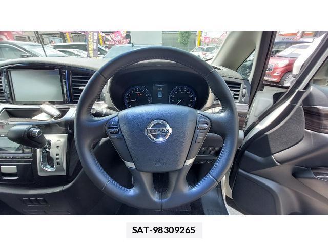 Nissan ELGRAND 2016-01 7869345-17