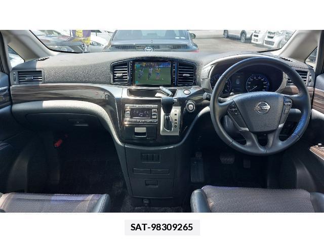 Nissan ELGRAND 2016-01 7869345-2
