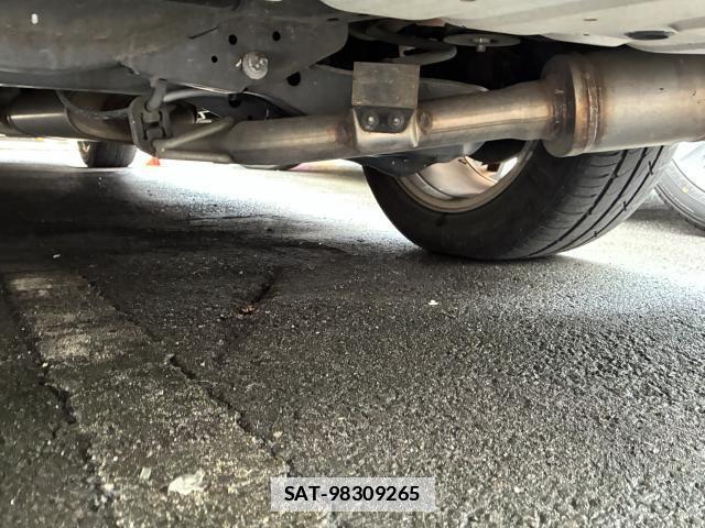 Nissan ELGRAND 2016-01 7869345-9