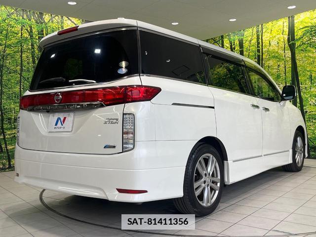 Nissan ELGRAND 2013-07 7870457-16
