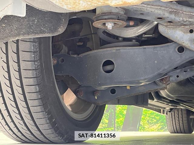 Nissan ELGRAND 2013-07 7870457-19