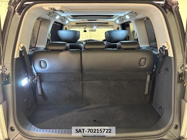 Nissan ELGRAND 2011-05 7871750-19