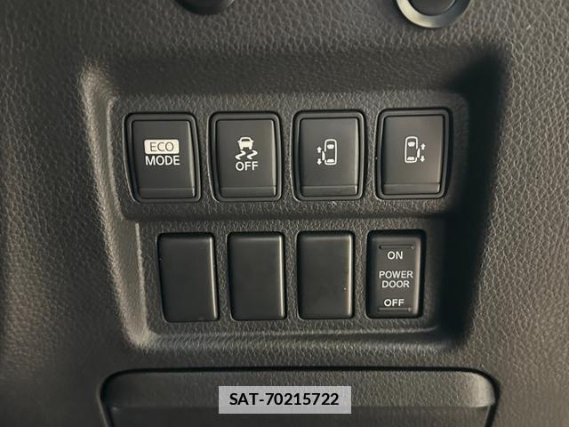 Nissan ELGRAND 2011-05 7871750-5