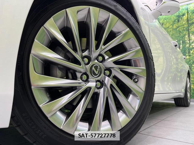 Lexus ES 2019-01 7870094-12