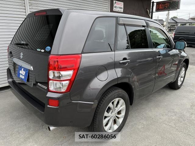 Suzuki ESCUDO 2012-10 7871090-1