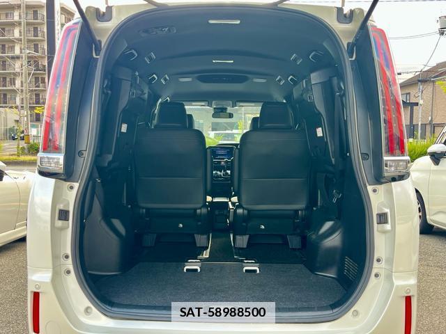 Toyota ESQUIRE 2018-01 7867996-18