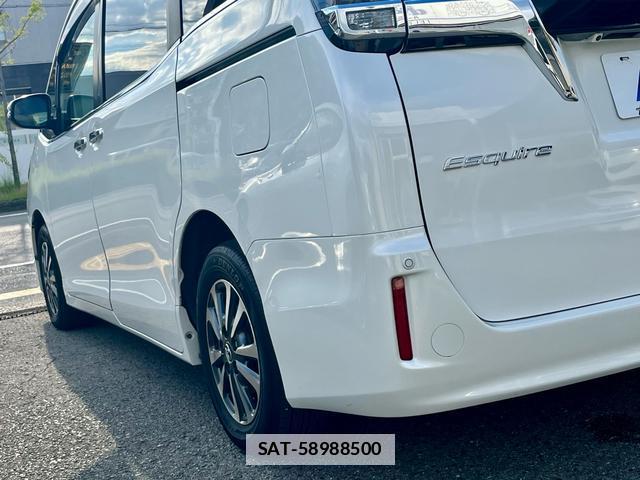 Toyota ESQUIRE 2018-01 7867996-8
