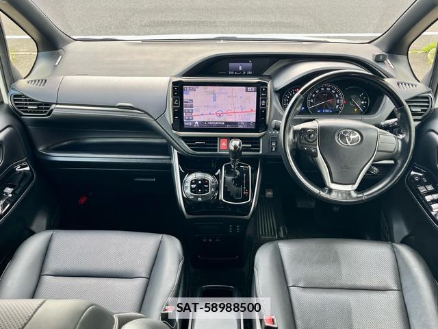 Toyota ESQUIRE 2018-01 7867996-9