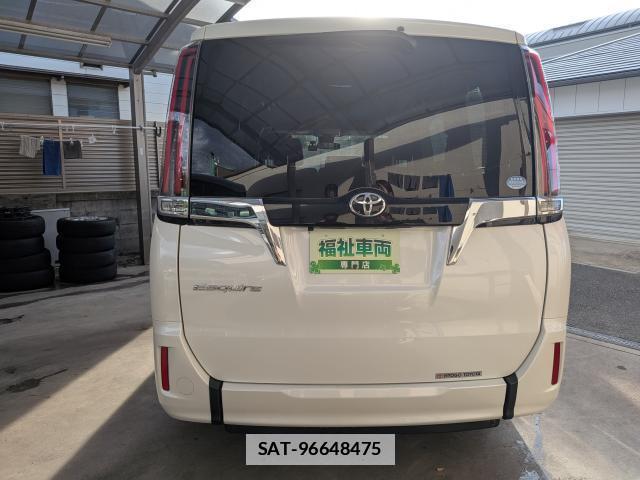 Toyota ESQUIRE 2020-03 7872036-11