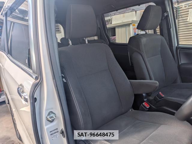 Toyota ESQUIRE 2020-03 7872036-16