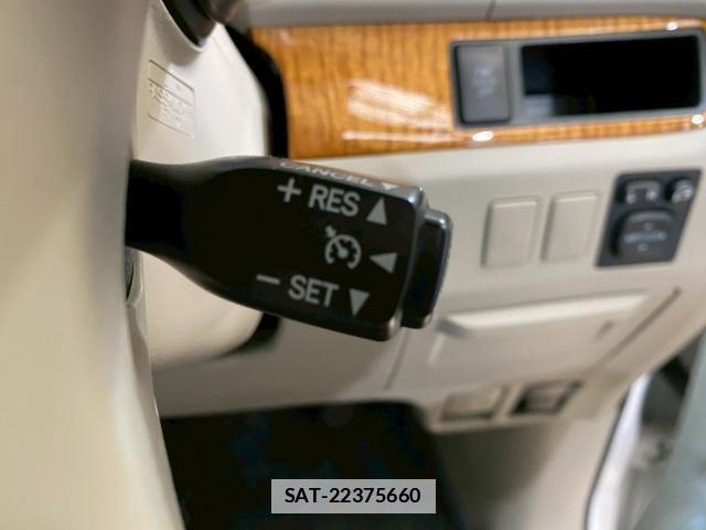 Toyota ESTIMA 2012-04 7867345-10