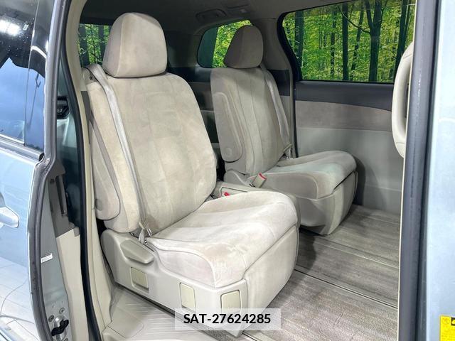 Toyota ESTIMA 2007-09 7870067-8