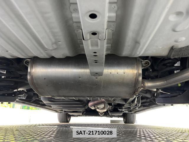 Toyota ESTIMA 2017-06 7871564-18