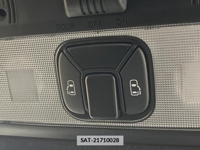 Toyota ESTIMA 2017-06 7871564-3
