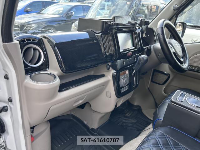 Suzuki EVERY WAGON 2022-05 7872250-11