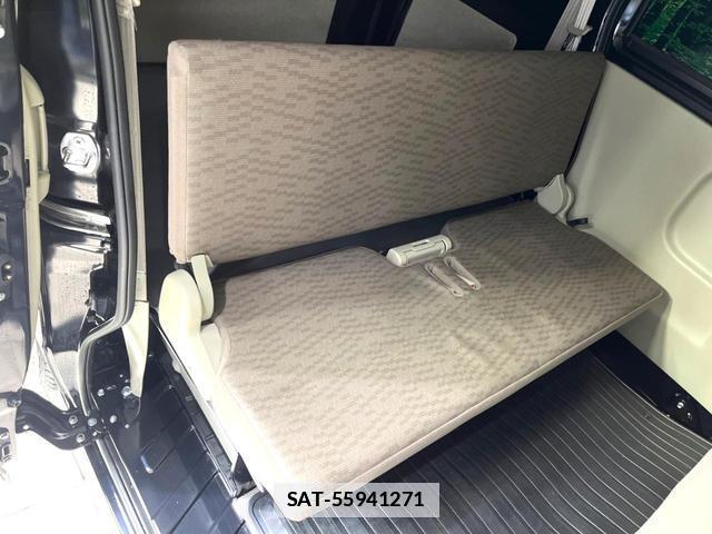 Suzuki EVERY 2023-03 7868253-9