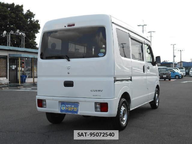 Suzuki EVERY 2020-07 7869948-5