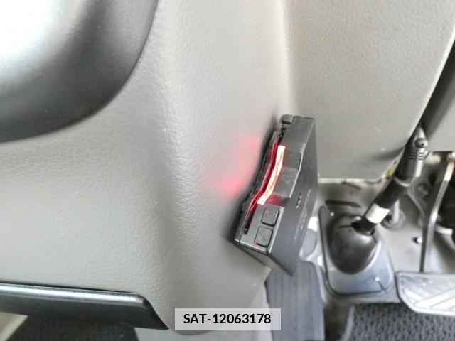 Suzuki EVERY 2019-12 7871006-17