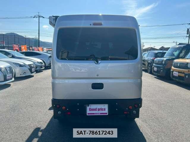 Suzuki EVERY 2023-04 7871579-1