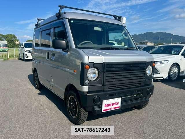 Suzuki EVERY 2023-04 7871579-10