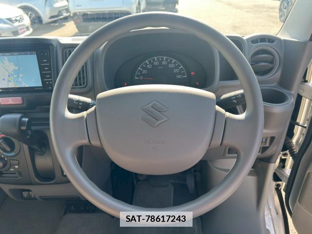 Suzuki EVERY 2023-04 7871579-16