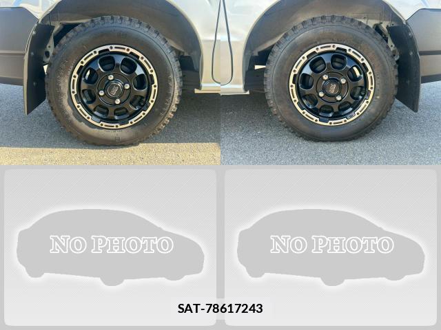 Suzuki EVERY 2023-04 7871579-18