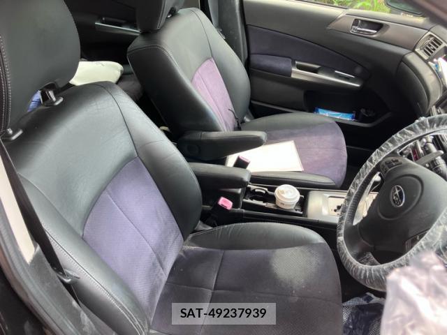 Subaru EXIGA 2011-09 7868969-11