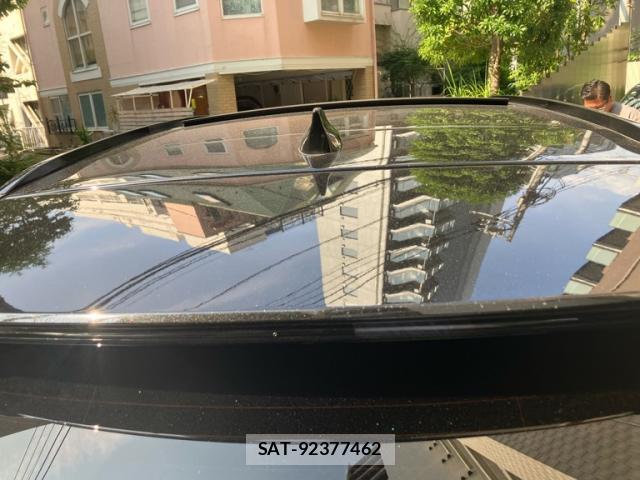 Jaguar F-PACE 2018-03 7868943-12