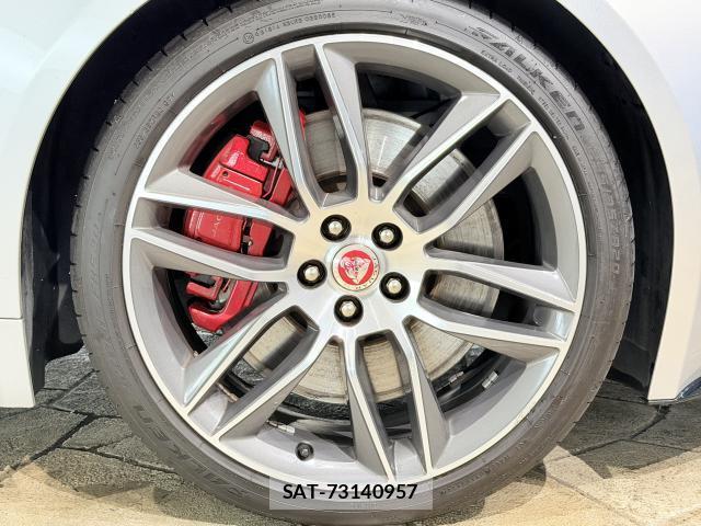 Jaguar F-TYPE 2014-10 7872370-8