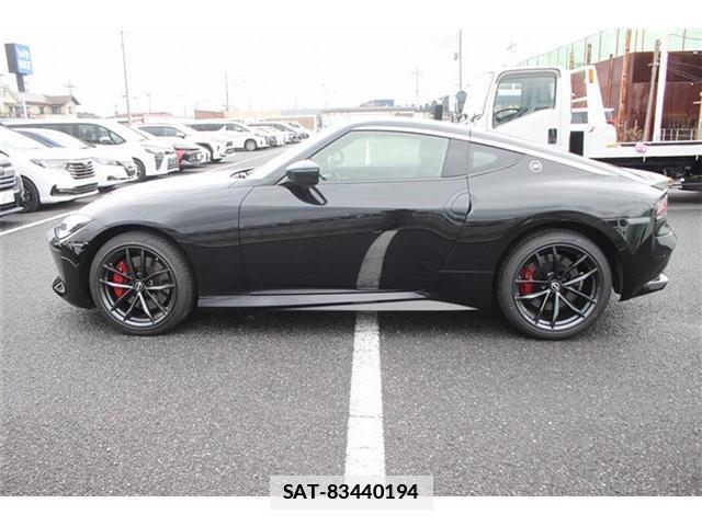 Nissan FAIRLADY Z 2024-02 7870958-9