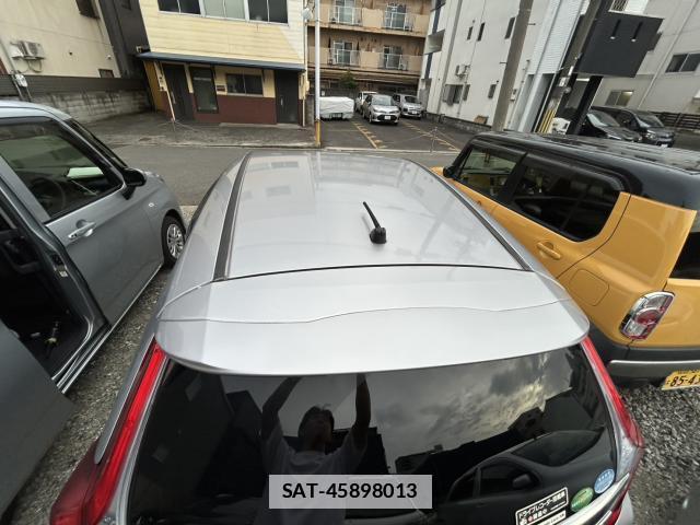 Honda FIT HYBRID 2015-06 7867586-7
