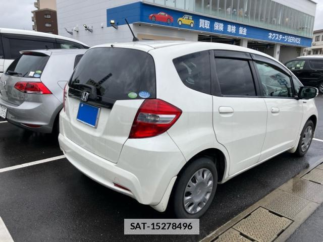 Honda FIT 2011-10 7868707-12