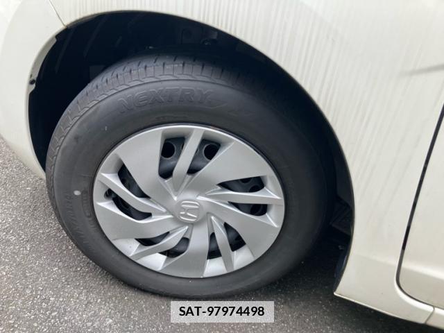 Honda FIT 2016-09 7868945-6