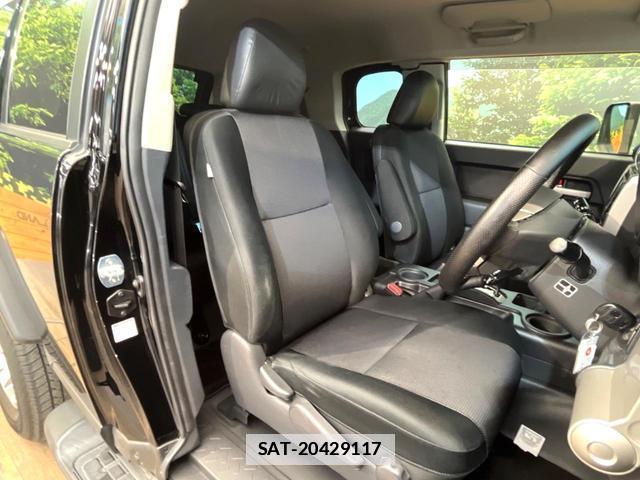 Toyota FJ CRUISER 2017-12 7869277-7