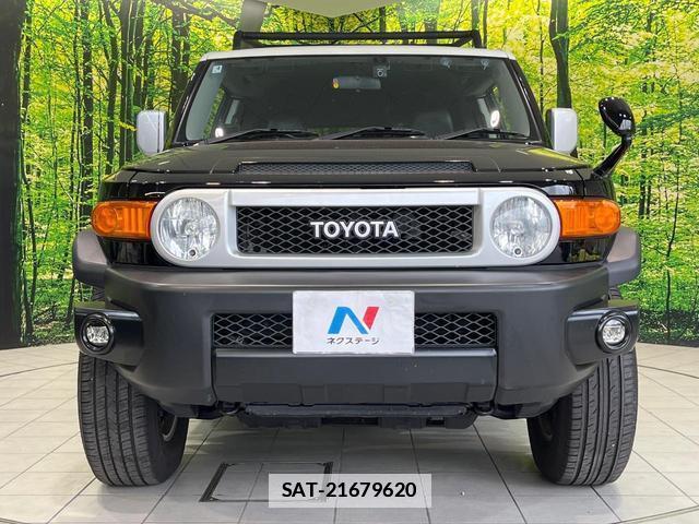 Toyota FJ CRUISER 2011-12 7870454-13