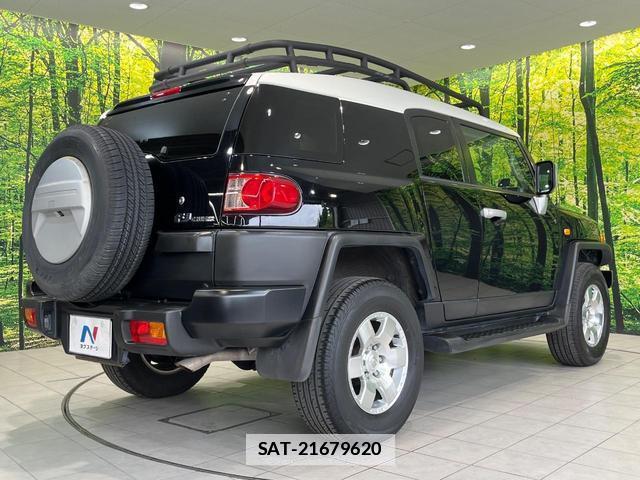 Toyota FJ CRUISER 2011-12 7870454-16