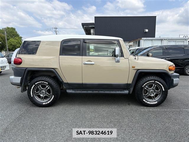 Toyota FJ CRUISER 2013-01 7870485-5