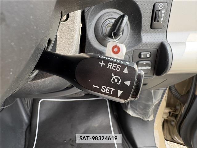 Toyota FJ CRUISER 2013-01 7870485-8