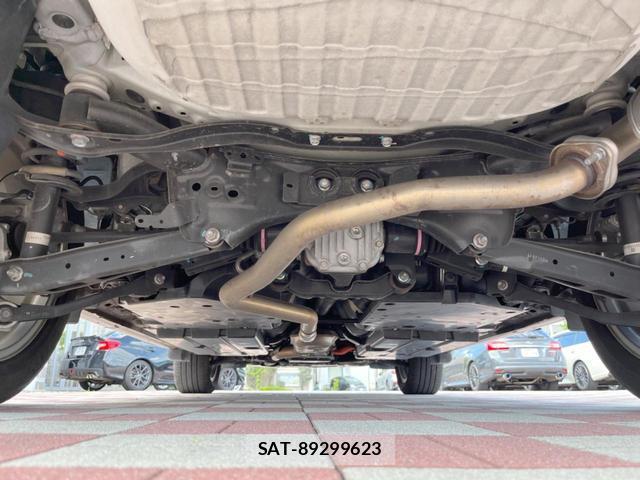 Subaru FORESTER 2018-09 7869569-18