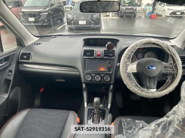 Subaru FORESTER 2014-03 7870472-8