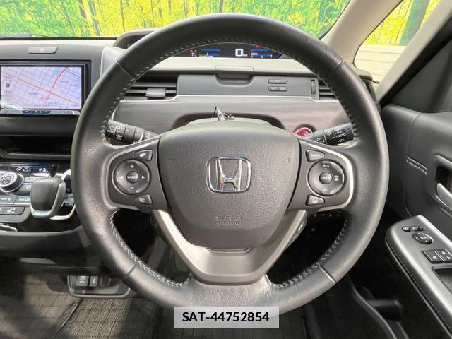 Honda FREED HYBRID 2021-10 7868432-11