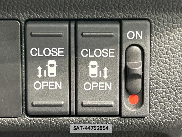 Honda FREED HYBRID 2021-10 7868432-5