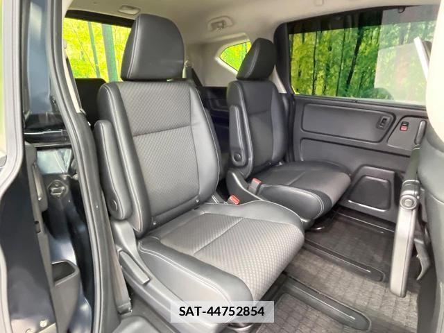 Honda FREED HYBRID 2021-10 7868432-8