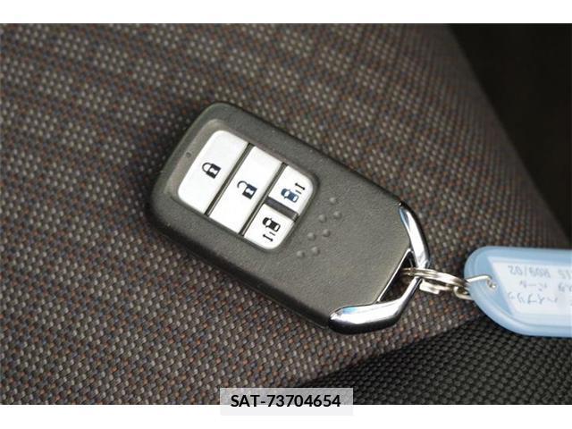 Honda FREED HYBRID 2024-02 7871341-17