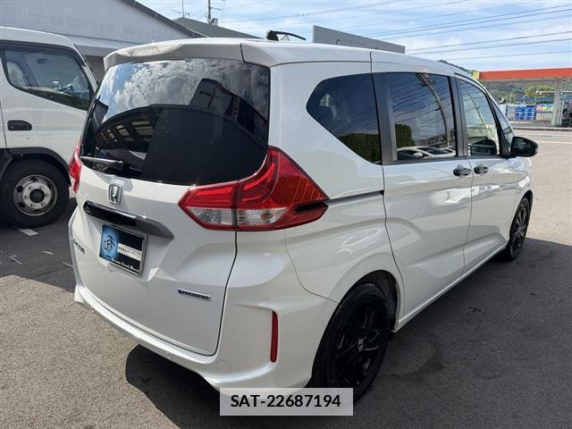 Honda FREED HYBRID 2024-03 7872320-1
