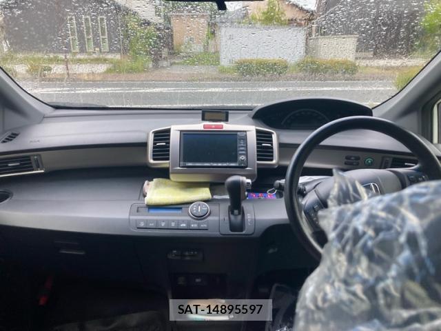Honda FREED SPIKE 2012-01 7868467-17
