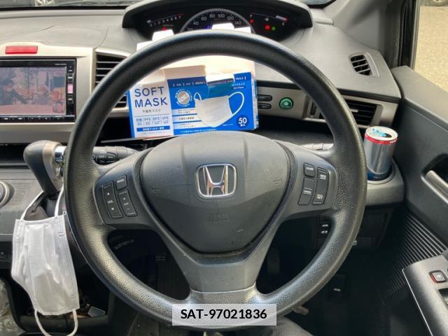 Honda FREED SPIKE 2016-05 7869525-15