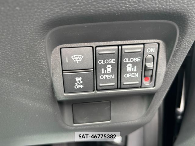 Honda FREED 2026-06 7868830-17